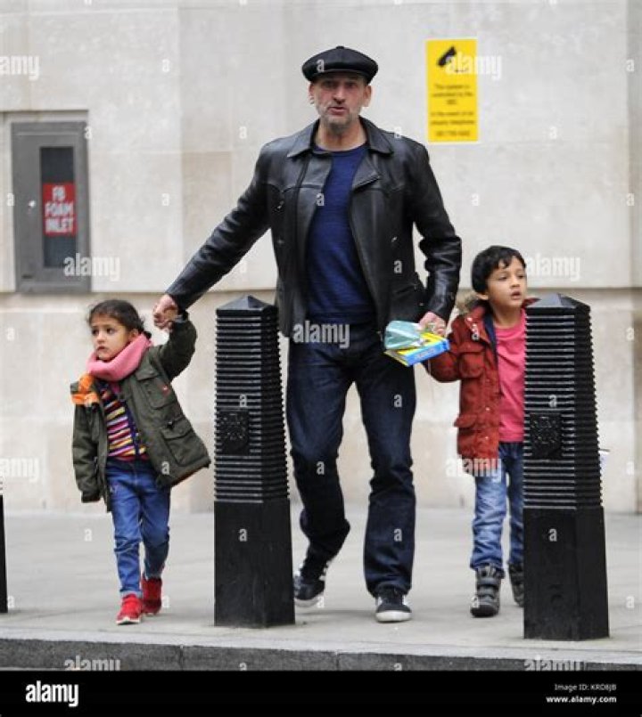 Christopher Eccleston Children: Meet Albert And Esme Eccleston