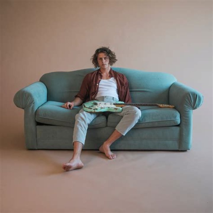 Cody Lovaas shares acoustic version of 'How Love Goes' along with live video