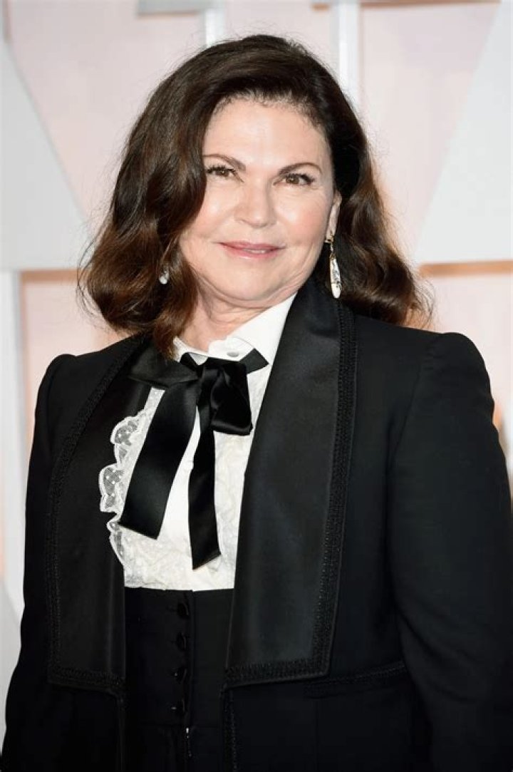 Colleen Atwood Net Worth, Age, Height, Bio, Birthday, Wiki!