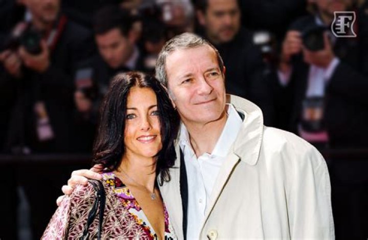 Compagne De Francis Huster