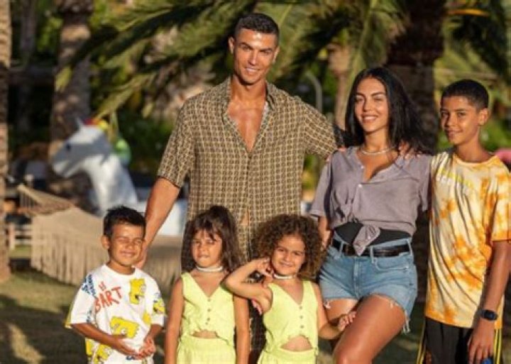 Cristiano Ronaldo's daughter, Alana Martina Dos Santos Aveiro Biography: Net Worth, Wikipedia, Age, Nationality, Siblings, Parents