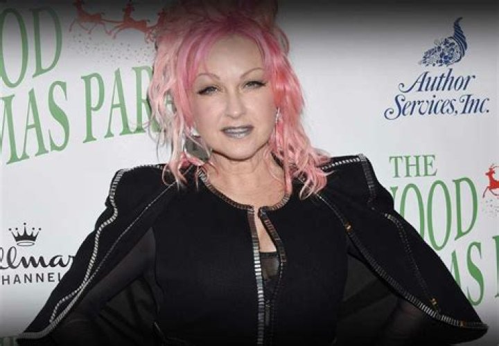 Cyndi Lauper Gets Nuked By Cosmetic Surgery Procedure
