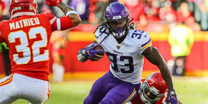Dalvin Cook Net Worth, Age, Height, Bio, Birthday, Wiki!