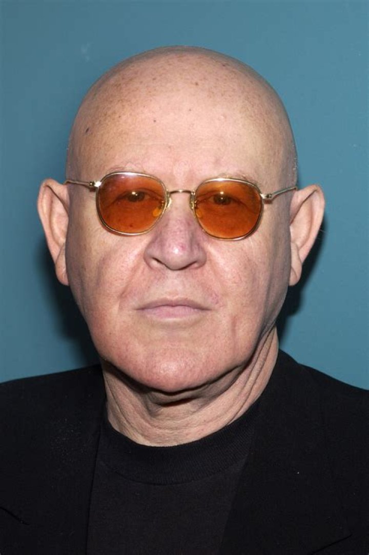 Daniel Benzali Net Worth, Age, Height, Bio, Birthday, Wiki!