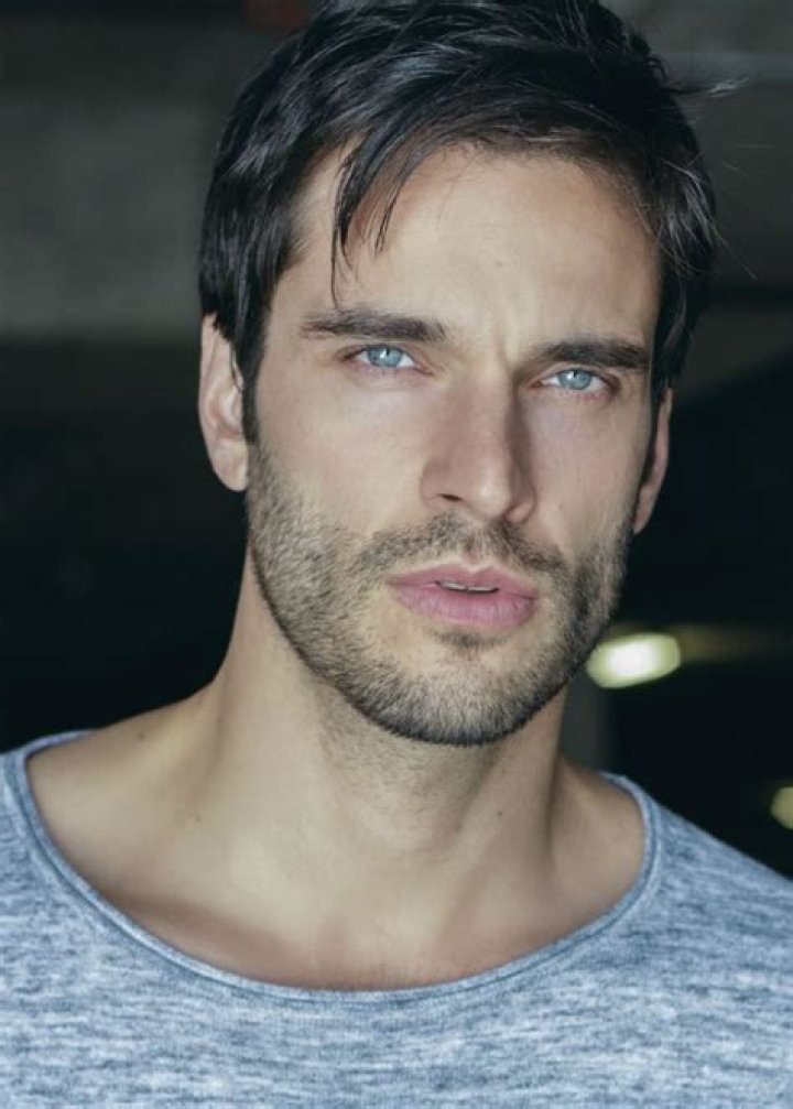 Daniel Di Tomasso - Net Worth, Age, Height, Birthday, Bio, Wiki!