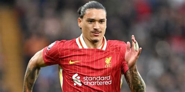 Darwin Núñez – Wiki, Age, Girlfriend, Net Worth, Ethnicity, Height, Career