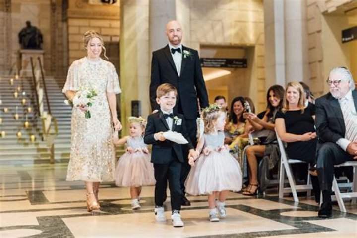 Davido Edges Wizkid In A Battle At Wedding Ceremony- Watch Video