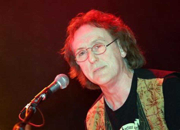 Denny Laine Net Worth: How Much Is Denny Laine Worth?