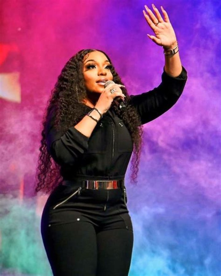 Destra Garcia Net Worth, Age, Height, Bio, Birthday, Wiki!
