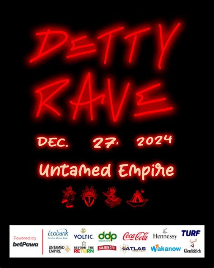 Detty Rave; King Promise Goes Shirtless For Fans