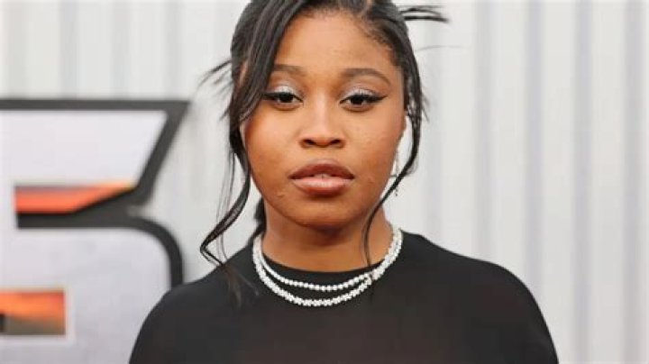 Dominique Fishback Biography: Parents, Songs, Age, Net Worth, Instagram, Height, Movies, TV Shows, Boyfriend, Wikipedia