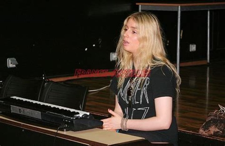 Fame | Domitille Degalle net worth and salary income estimation Apr, 2024