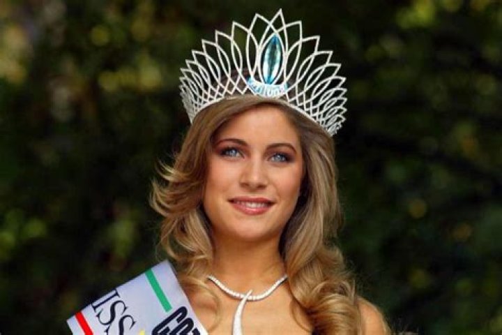 Eleonora Pedron - Net Worth, Age, Height, Birthday, Bio, Wiki!