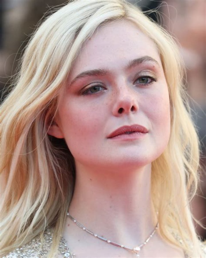 Elle Fanning Net Worth, Age, Height, Bio, Birthday, Wiki!