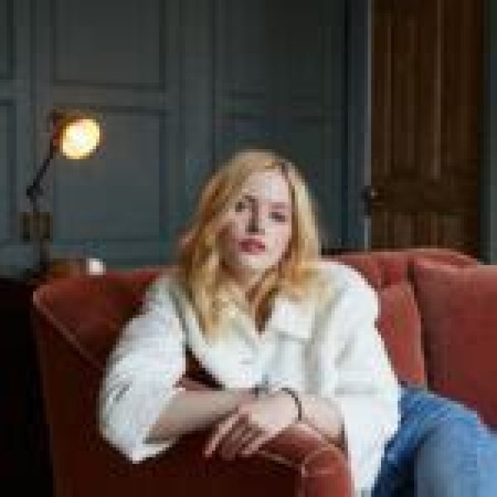 Ellie Bamber Biography: Husband, Movies, Net Worth, TV Shows, Age, Instagram, Parents, Boyfriend, IMDb, Wikipedia