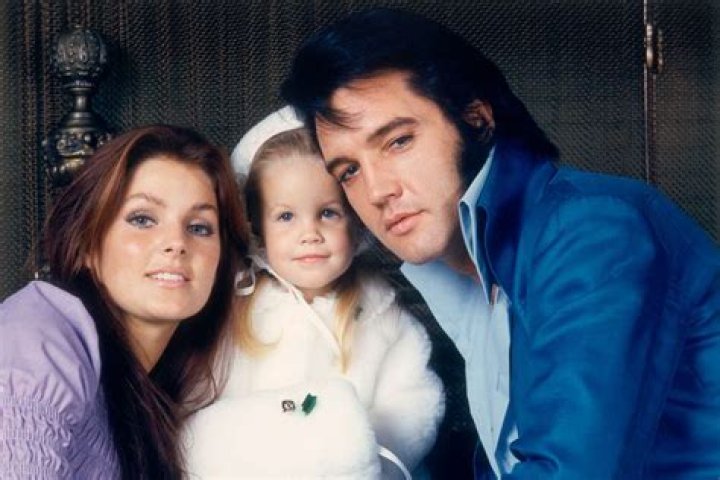 Elvis Presley Age, Bio, Parents, Career, Wife, Net worth