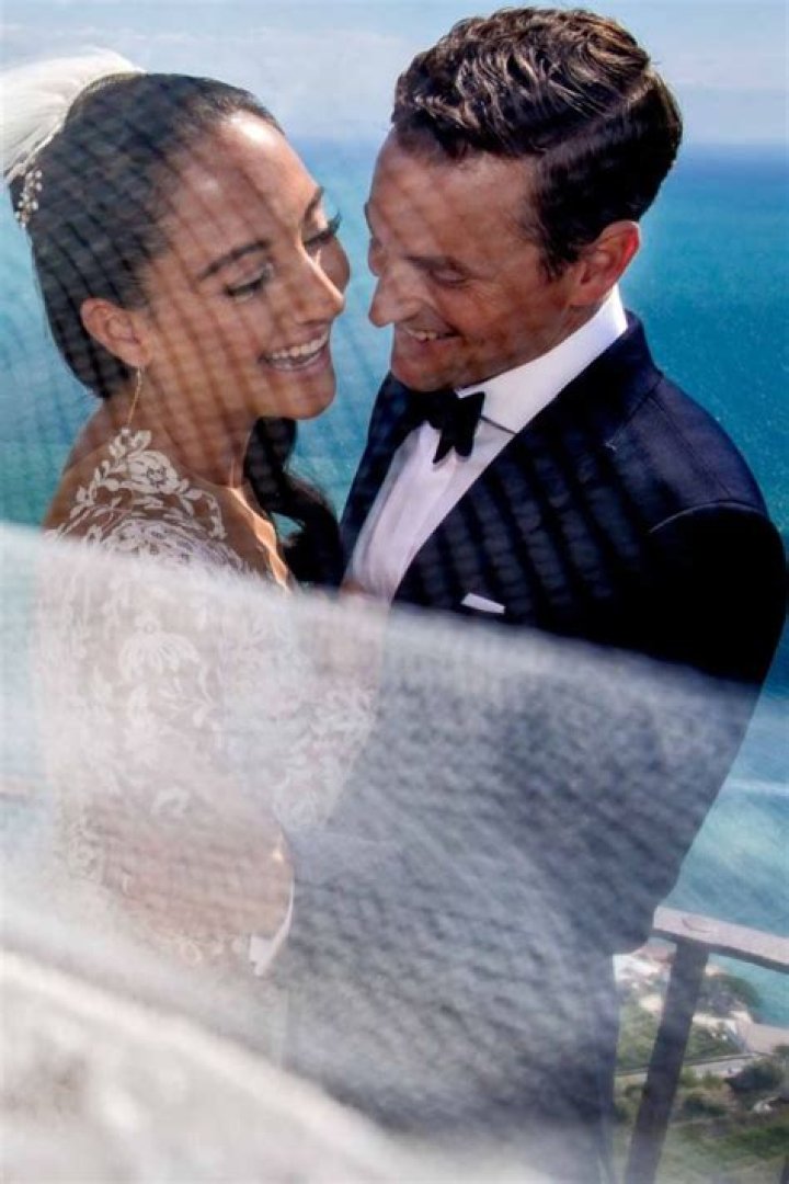 Know All About Emily Compagno Husband Pete Riley!