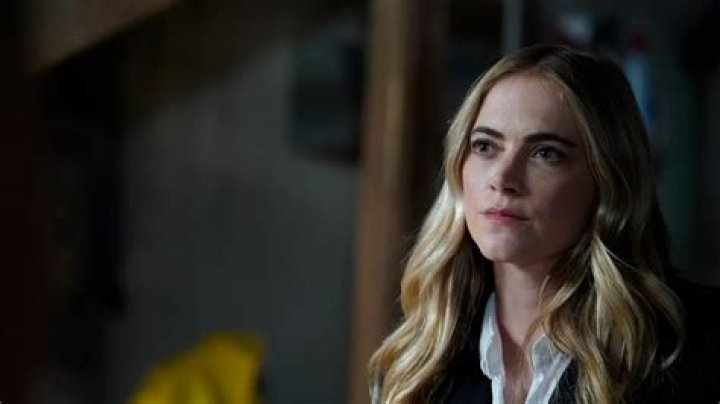 Emily Wickersham Net Worth, Age, Height, Bio, Birthday, Wiki!