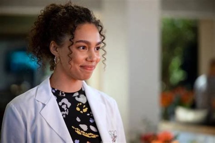 Emma Ferreira Biography: Age, Husband, Movies, Parents, Net Worth, Wikipedia, TV Shows, Sister, Boyfriend