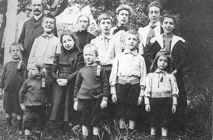 Enfants General De Gaulle