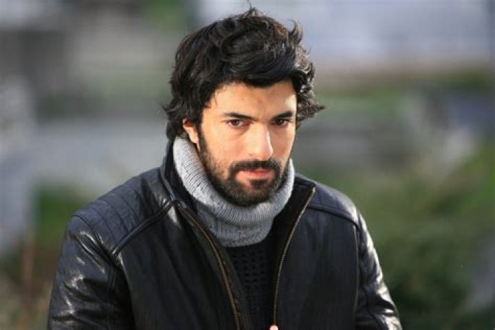 Engin Akyurek - Net Worth, Age, Height, Birthday, Bio, Wiki!