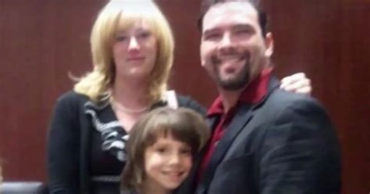 Who Is Erin Barnett Love Island Partner, Is Eden Dally Her Boyfriend? Explore Her Wiki Facts!