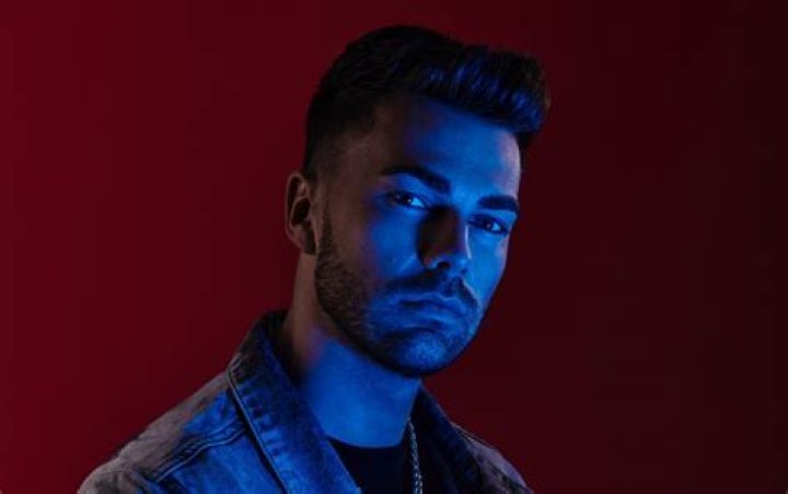 EXCLUSIVE INTERVIEW: Love Island's Sam Bird discusses his latest single "Run To You"