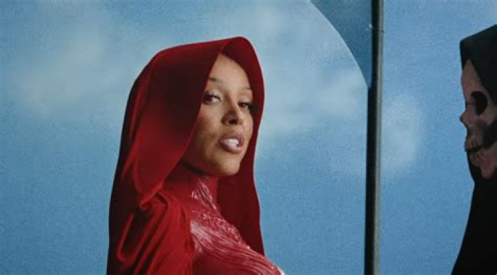 Exclusive Premiere: Jordan Barone drops the music video of "Same Thing"