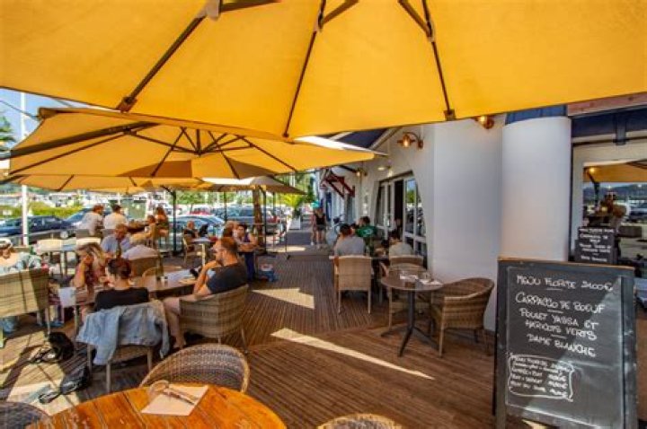 Femme Voilée Restaurant Hendaye Menu