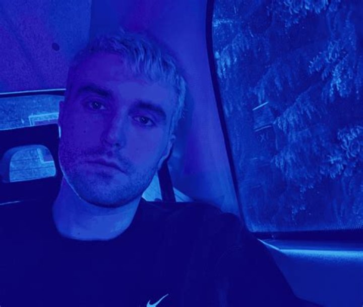 Fred Again.. teams up with Jozzy on new single ‘ten’