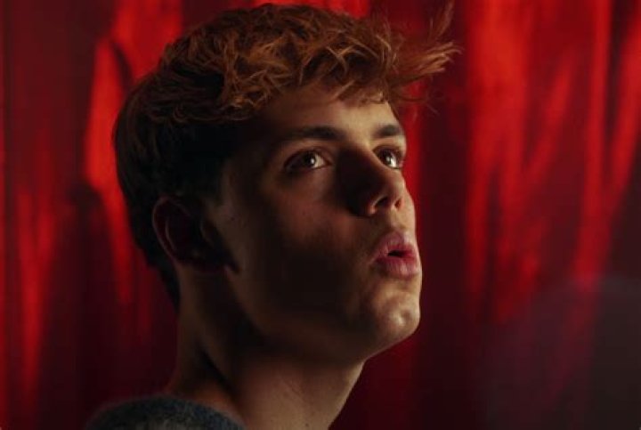 Fred Roberts turns head on captivating sophomore single 'Say'