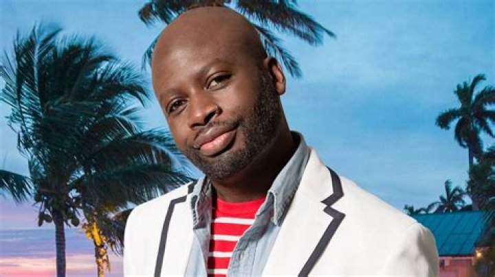 Fame | Funky Dineva net worth and salary income estimation Apr, 2024