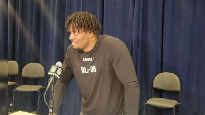 Gabe Hall Net Worth, Age, Height, Bio, Birthday, Wiki!