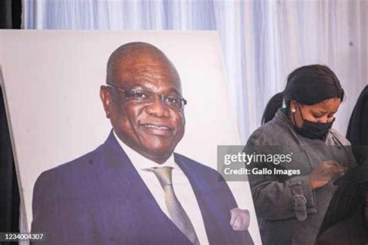 Geoff Makhubo Biography: Age, Net Worth, Wife, Wikipedia, Contact Details, House, Qualifications, News