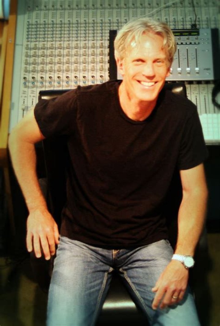 Fame | George Merrill (songwriter) net worth and salary income estimation Jan, 2024