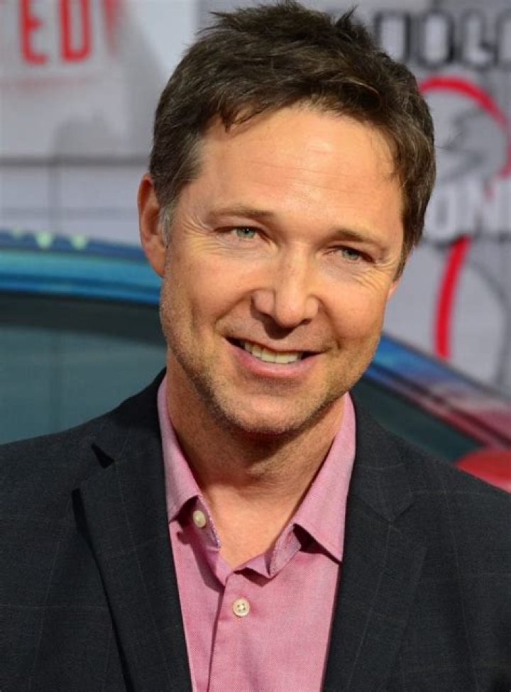 George Newbern Net Worth, Age, Height, Bio, Birthday, Wiki!