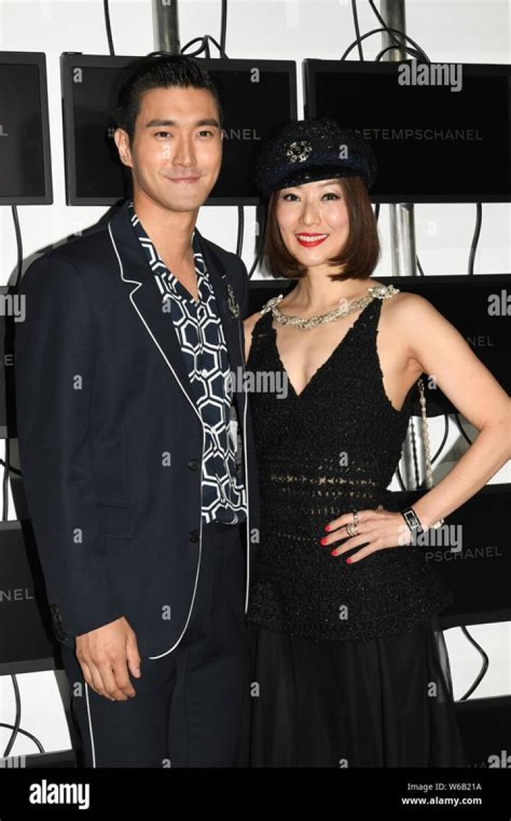 Get To Know Sammi Cheng: Biography, Age, Career, Net Worth, Height, Relationship & More