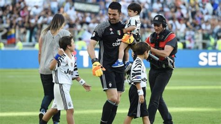 Gianluigi Buffon Children: Meet His 3 Children