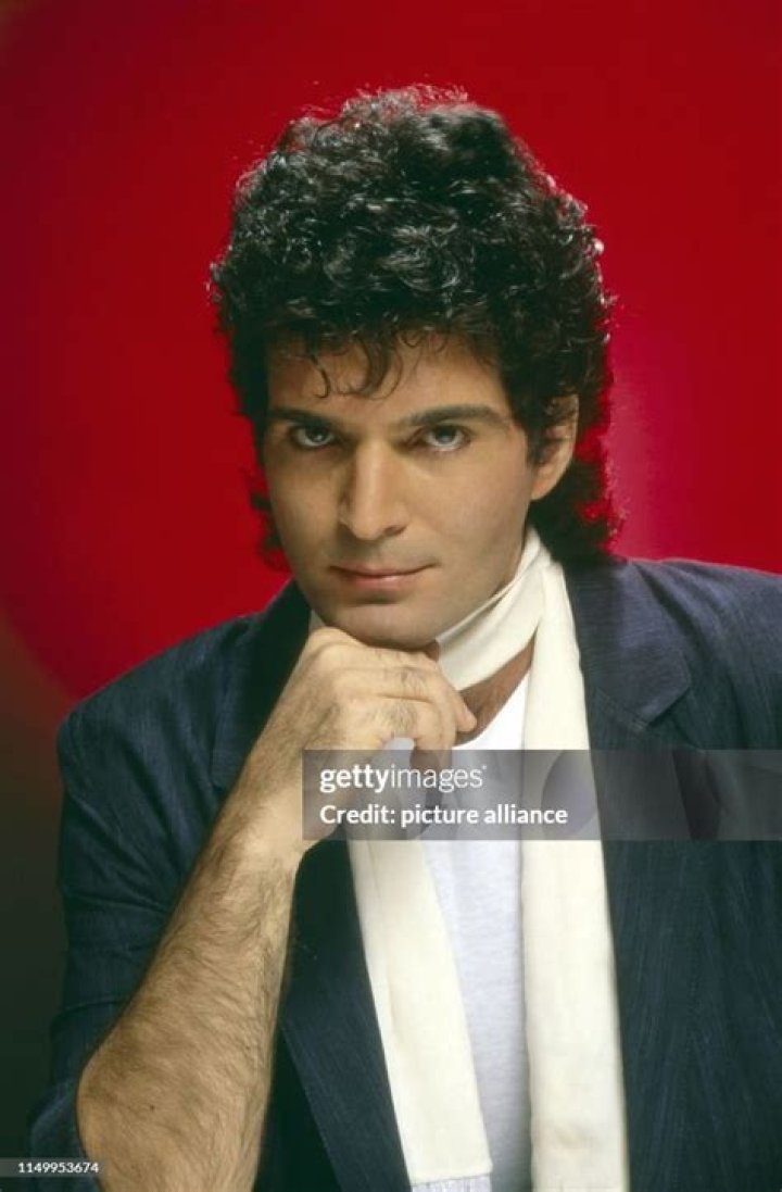 Gino Vannelli Net Worth 2024, Age, Height, Bio, Birthday, Wiki!