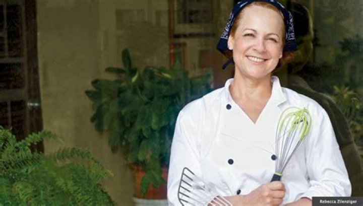 Giovanna Huyke - Net Worth, Age, Height, Birthday, Bio, Wiki!