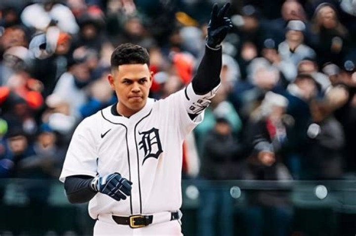 Giovanny Urshela - Net Worth, Age, Height, Birthday, Bio, Wiki!