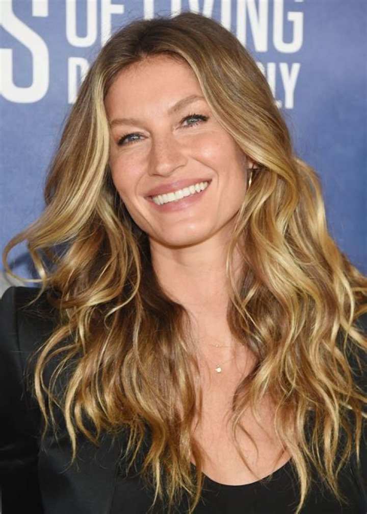 How rich is Gisele Bundchen: What is His Net Worth