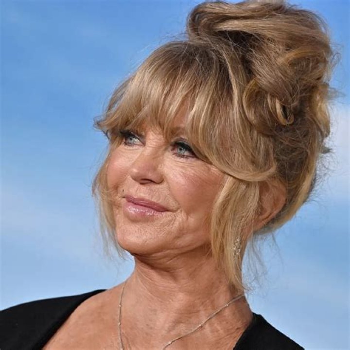 Goldie Hawn Siblings: Meet Patti Hawn And Edward Jr.