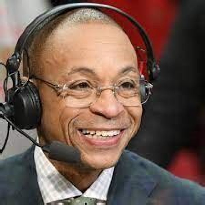 Gus Johnson Net Worth, Age, Height, Bio, Birthday, Wiki!