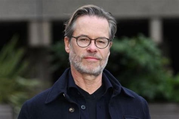 Guy Pearce Net Worth, Bio, Age, Wife, Children & More