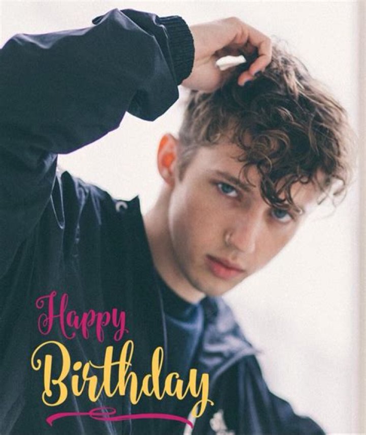 Happy Birthday, Troye Sivan! - CelebMix
