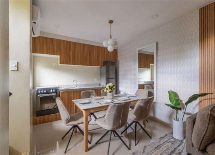 Harlea Announces New Single 'Beautiful Mess'