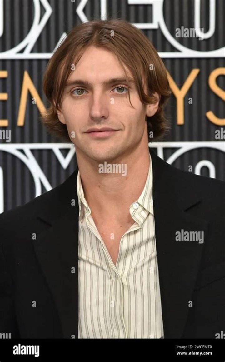 Hart Denton Net Worth, Age, Height, Bio, Birthday, Wiki!