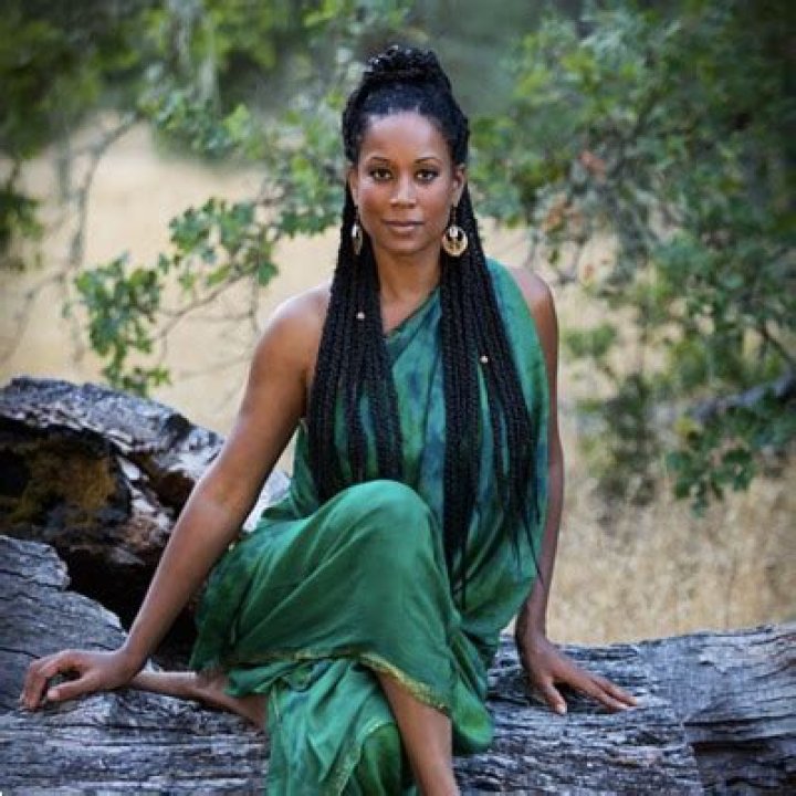 Heather Salmon Is Married To Prayerformance Artist