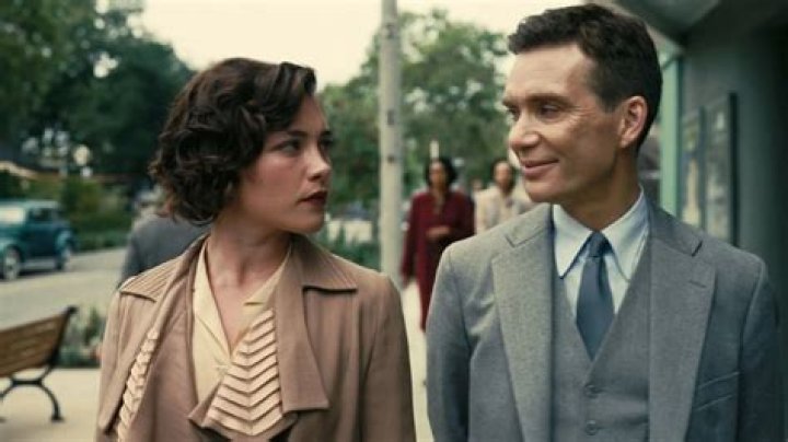 How much is Florence Pugh’s net worth today